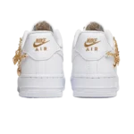 ⁦Nike Air Force 1 ’07 LX "Lucky Charms"⁩ – תמונה ⁦3⁩