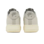 ⁦Nike Air Force 1 07 LX Light Bone Coconut Milk⁩ – תמונה ⁦3⁩