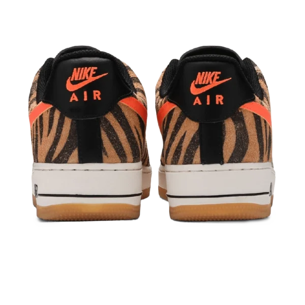 ⁦Nike Air Force 1 Low Premium Daktari Stripes⁩ – תמונה ⁦3⁩
