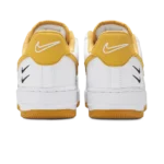 ⁦Nike Air Force 1 "Double Swoosh" White Light Ginger⁩ – תמונה ⁦3⁩