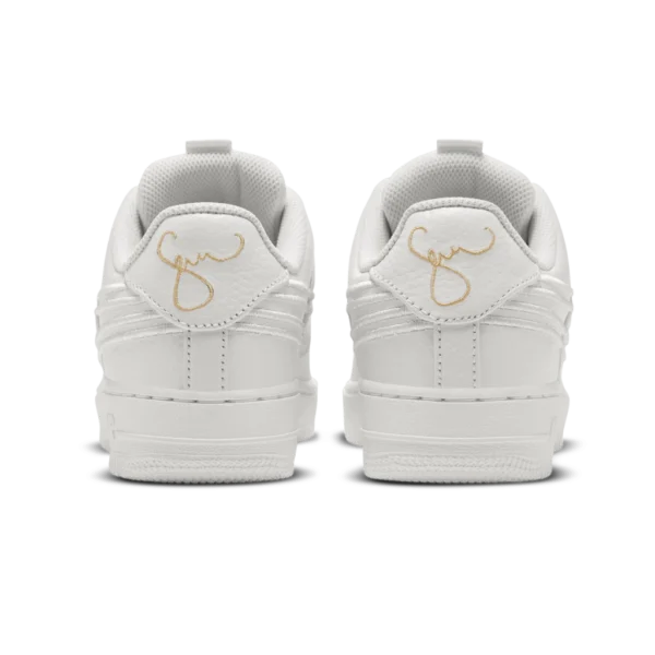 ⁦Nike Air Force 1 x Serena Williams “Summit White”⁩ – תמונה ⁦3⁩