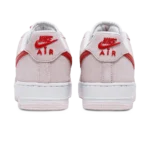 ⁦Nike Air Force 1 Low Valentine’s Day Love Letter⁩ – תמונה ⁦3⁩