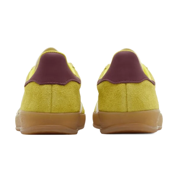 ⁦Adidas Gazelle Indoor Bright Yellow Cloud White Collegiate Burgundy⁩ – תמונה ⁦3⁩