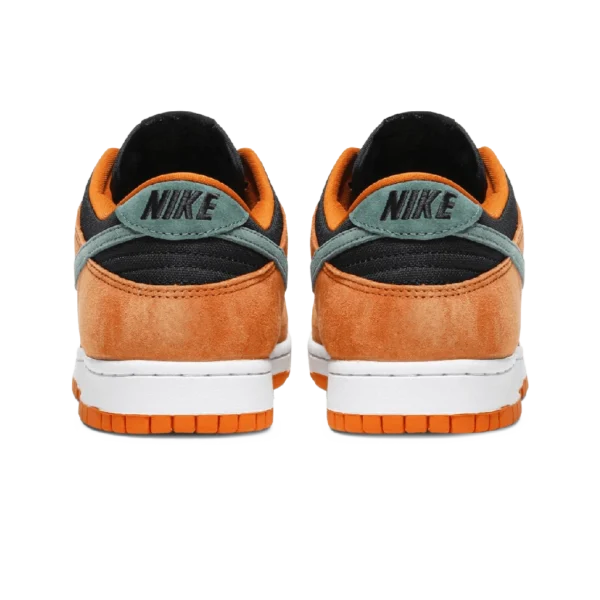 ⁦Nike Dunk Low SP Retro “Ugly Duckling Pack” Ceramic⁩ – תמונה ⁦3⁩