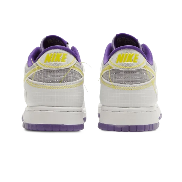 ⁦Nike Dunk Low “Lakers” x Union LA Passport Pack Court Purple⁩ – תמונה ⁦3⁩