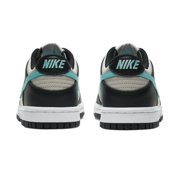 ⁦Nike Dunk Low “Tiffany” Light Smoke Grey Tiffany Blue⁩ – תמונה ⁦3⁩