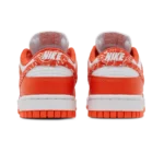 ⁦Nike Dunk Low Orange Paisley⁩ – תמונה ⁦3⁩