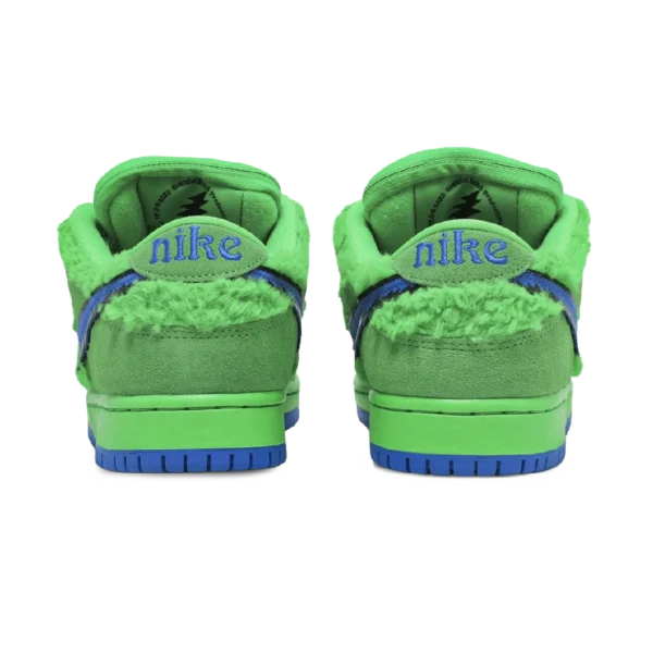 ⁦Nike Dunk Low SB x Grateful Dead Green Bear⁩ – תמונה ⁦3⁩