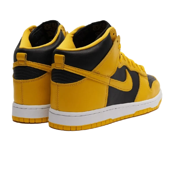 ⁦Nike Dunk High SP "Iowa" Black Varsity Maize⁩ – תמונה ⁦3⁩