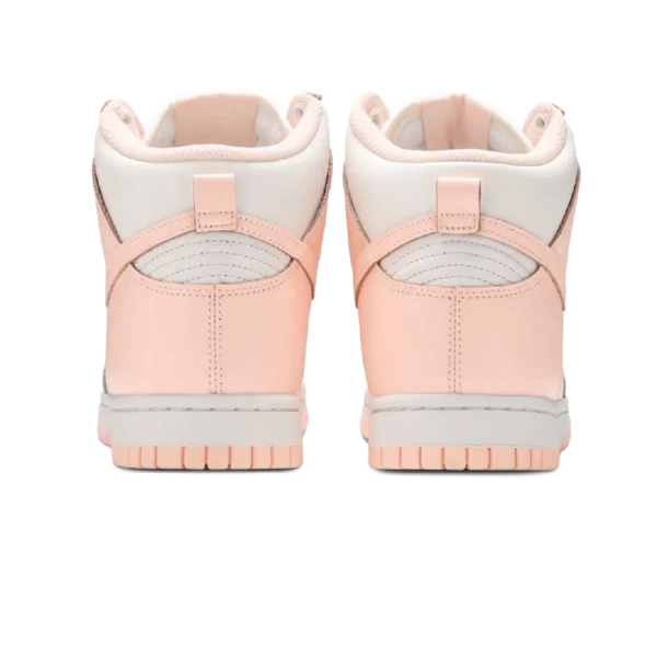 ⁦Nike Dunk High WMNS Crimson Tint⁩ – תמונה ⁦3⁩