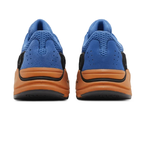 ⁦Adidas Yeezy Boost 700 Bright Blue⁩ – תמונה ⁦3⁩