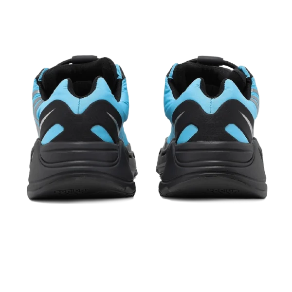 ⁦Adidas Yeezy Boost 700 MNVN Bright Cyan⁩ – תמונה ⁦3⁩