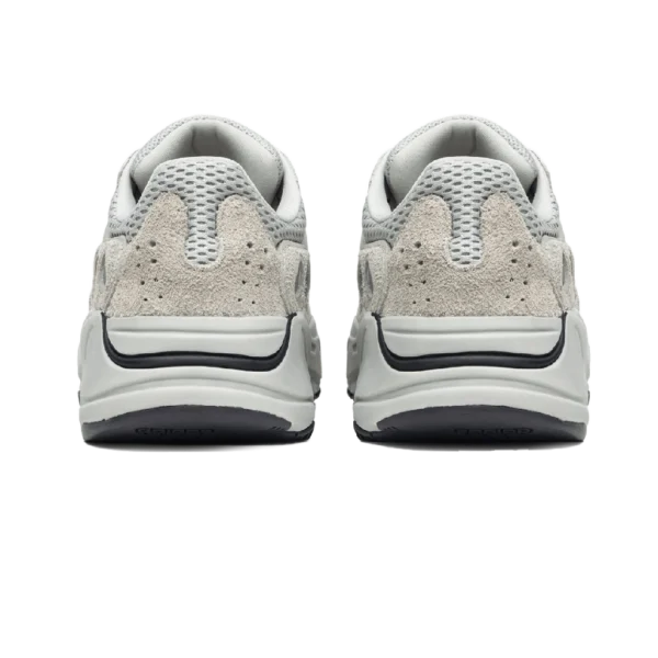 ⁦Adidas Yeezy Boost 700 Salt⁩ – תמונה ⁦3⁩