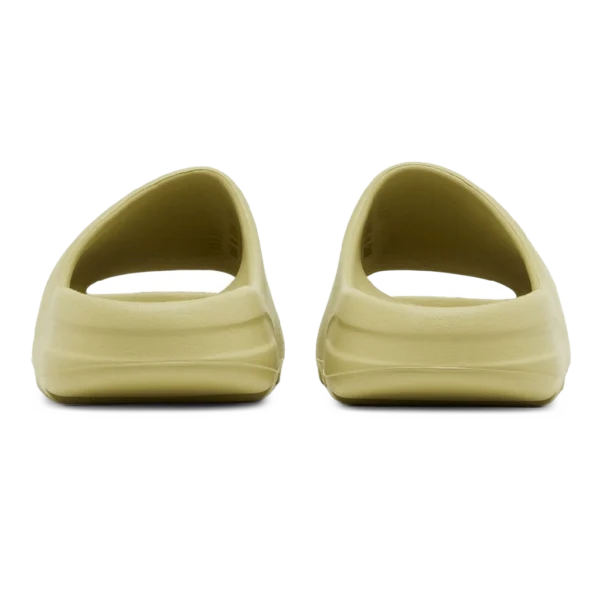 ⁦Adidas Yeezy Slides Resin⁩ – תמונה ⁦3⁩