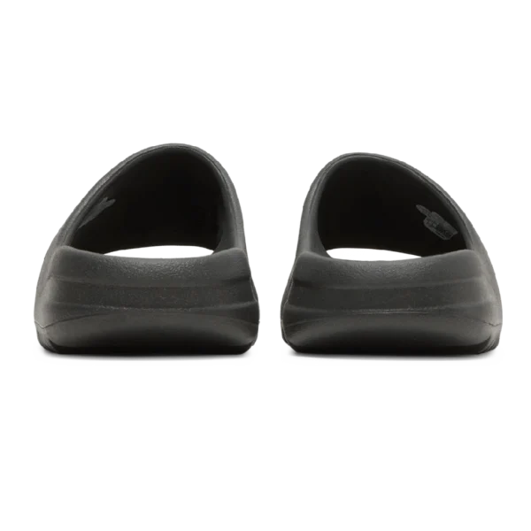 ⁦Adidas Yeezy Slides Onyx⁩ – תמונה ⁦3⁩
