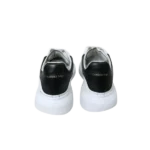 ⁦Alexander McQueen Oversized Sole Sneaker Black⁩ – תמונה ⁦3⁩