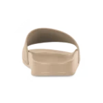 ⁦Balenciaga Pool Slides Beige⁩ – תמונה ⁦3⁩