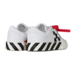 ⁦Off-White Vulc Sneaker White Black⁩ – תמונה ⁦3⁩