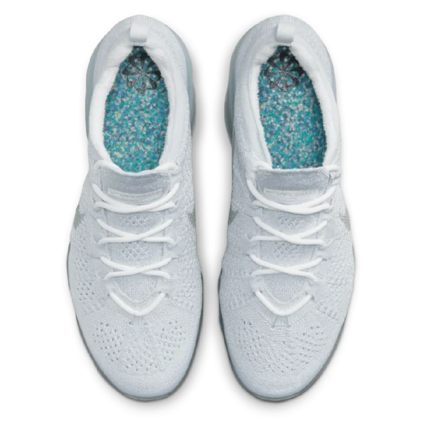 ⁦Nike Air VaporMax Flyknit Pure Platinum⁩ – תמונה ⁦4⁩