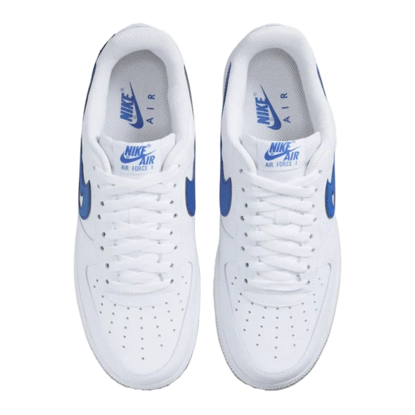 ⁦Nike Air Force 1 07 "Cut Out Swoosh" Game Royal⁩ – תמונה ⁦4⁩