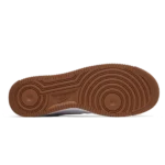⁦Nike Air Force 1 07 Pecan⁩ – תמונה ⁦4⁩