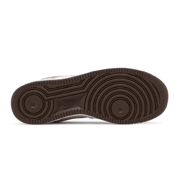 ⁦Nike Air Force 1 Low Acorn⁩ – תמונה ⁦4⁩