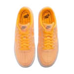 ⁦Nike Air Force 1 Low LX Laser Orange⁩ – תמונה ⁦4⁩