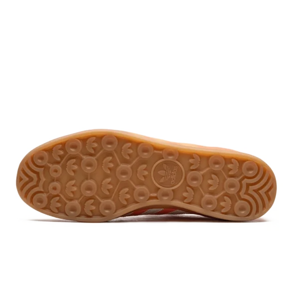 ⁦Adidas Gazelle Indoor Beam Orange Cloud White Gum⁩ – תמונה ⁦4⁩
