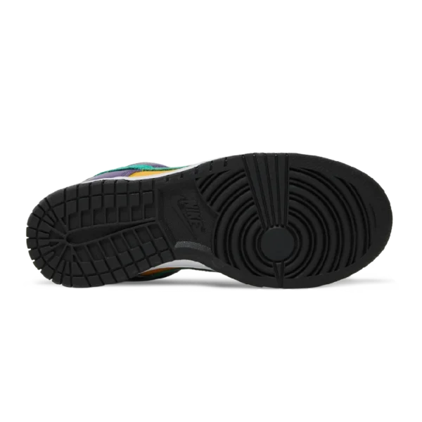 ⁦Dunk Low x Lisa Leslie Sparks⁩ – תמונה ⁦4⁩