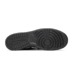⁦Nike Dunk Low x Comme des Garçons “Monogram Print”⁩ – תמונה ⁦4⁩