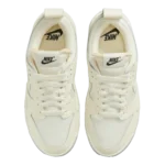 ⁦Nike Dunk Low Disrupt Coconut Milk⁩ – תמונה ⁦4⁩