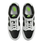 ⁦Nike Dunk Low Reverse Panda Neon⁩ – תמונה ⁦4⁩