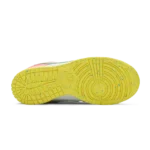 ⁦Nike Dunk Low SE “Easter" Candy⁩ – תמונה ⁦4⁩