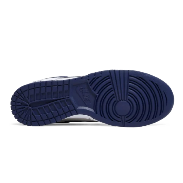 ⁦Nike Dunk Low x NBA “75th Anniversary" Nets⁩ – תמונה ⁦4⁩