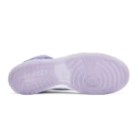 ⁦Nike Dunk High Varsity Purple⁩ – תמונה ⁦4⁩