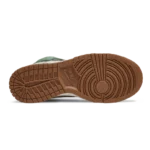 ⁦Nike Dunk High LX "Toasty"⁩ – תמונה ⁦4⁩