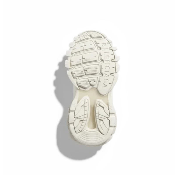 ⁦Balenciaga Track Faux Fur Sneaker White⁩ – תמונה ⁦4⁩