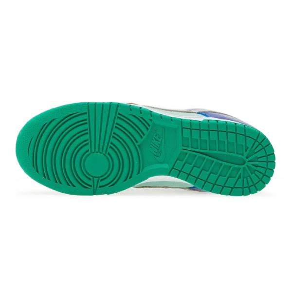 ⁦Nike Dunk Low Sunset Pulse⁩ – תמונה ⁦5⁩