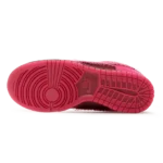 ⁦Nike Dunk Low “Valentine’s Day”⁩ – תמונה ⁦5⁩