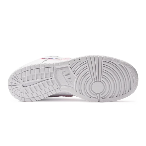⁦Dunk Low OG SB x Parra White Pink Rise Gym Red⁩ – תמונה ⁦5⁩