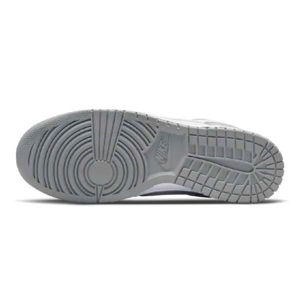 ⁦Nike Dunk Low Pure Platinum Wolf Grey⁩ – תמונה ⁦5⁩