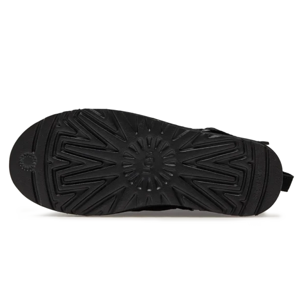 ⁦UGG Classic Ultra Mini Hybrid Black⁩ – תמונה ⁦5⁩
