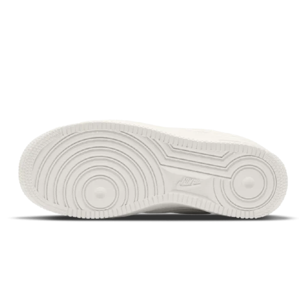⁦Nike Air Force 1 x Serena Williams “Summit White”⁩ – תמונה ⁦5⁩