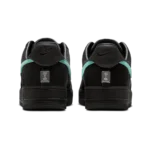 ⁦Nike Air Force 1 Low x Tiffany & Co. "1837"⁩ – תמונה ⁦3⁩