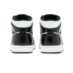 ⁦Air Jordan 1 Mid SE Black White⁩ – תמונה ⁦3⁩