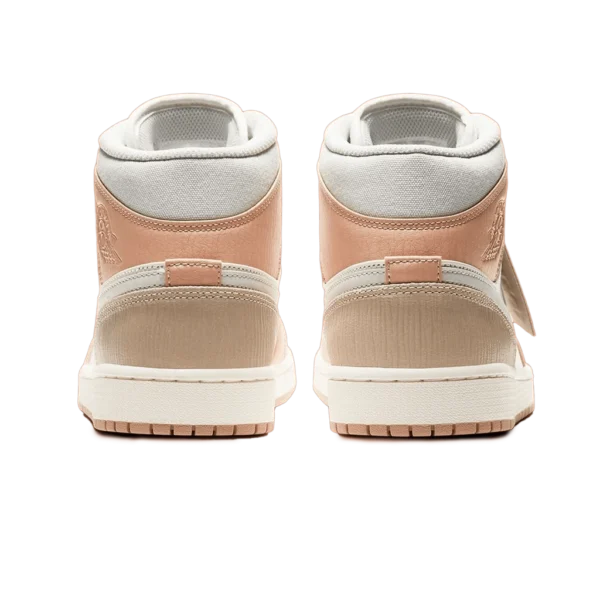⁦Air Jordan 1 Mid "Milan" Sail Light Bone Shimmer⁩ – תמונה ⁦3⁩