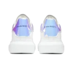 ⁦Alexander McQueen Oversized White Iridescent⁩ – תמונה ⁦3⁩