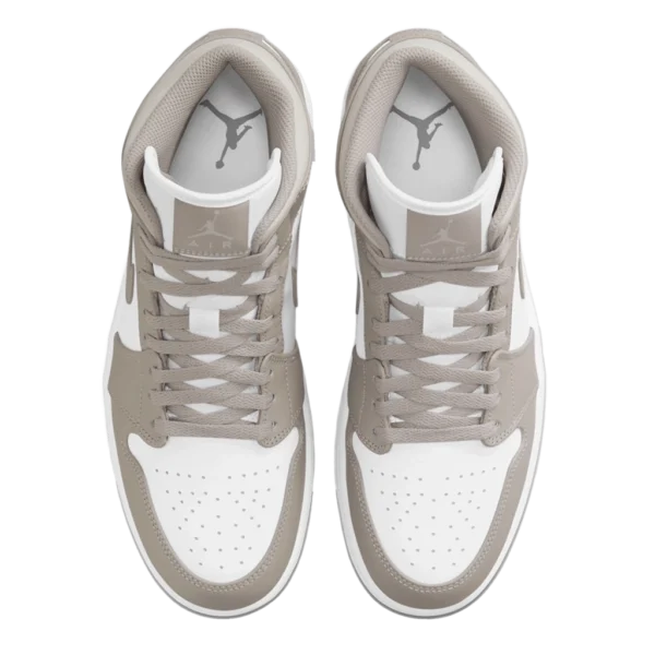 ⁦Air Jordan 1 Mid College Grey Light Bone White⁩ – תמונה ⁦4⁩
