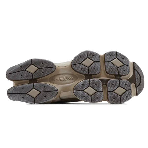⁦New Balance 9060 Mushroom Timberwolf⁩ – תמונה ⁦4⁩