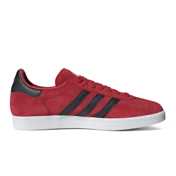 ⁦Adidas Gazelle x Manchester United Red Black White⁩ – תמונה ⁦2⁩